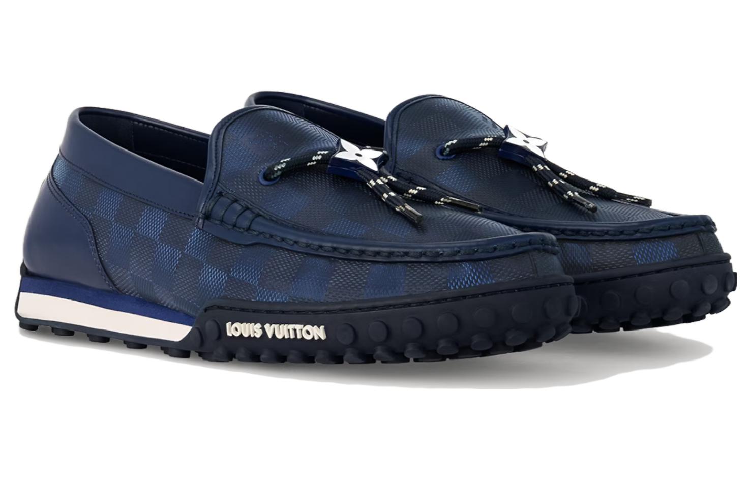 Lookbook Louis Vuitton Pelari 'Comfy Biru Sederhana' 1ACFR0