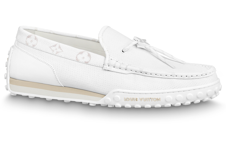 Lookbook Louis Vuitton Pelari 'Moccasin Putih' 1A9ZG4