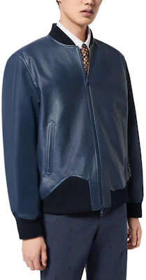 Louis Vuitton 可翻轉皮革尼龍拉鍊外套 海軍藍 1AFPX7 Shop Louis Vuitton 可翻轉皮革尼龍拉鍊外套 海軍藍 1AFPX7