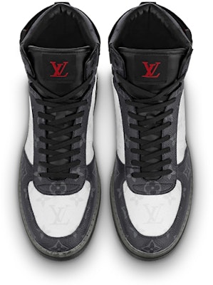 Louis Vuitton Tenis Rivoli Sneakers 'Putih Monogram Ice dan Kelabu Gelap Monogram' 1A8V03 Order Louis Vuitton Tenis Rivoli Sneakers 'Putih Monogram Ice dan Kelabu Gelap Monogram' 1A8V03
