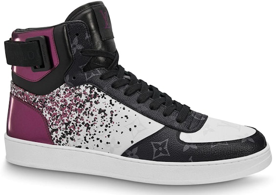 Louis Vuitton Rivoli Ankle Sneaker 'Ungu Metalik dengan Monogram Hitam' 1A5YK Order Louis Vuitton Rivoli Ankle Sneaker 'Ungu Metalik dengan Monogram Hitam' 1A5YK