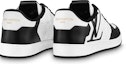 Lookbook Louis Vuitton Rivoli Sneakers 'Putih Plaid dengan Logo Hitam di Sisi' 1ABFDZ