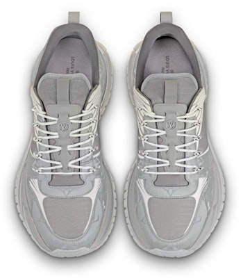 루이비통 런 어웨이 펄스 '실버' (Louis Vuitton Run Away Pulse 'Silver') 1A4UF3 Lookbook 루이비통 런 어웨이 펄스 '실버' (Louis Vuitton Run Away Pulse 'Silver') 1A4UF3
