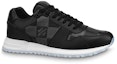 Order Louis Vuitton Run Away Sneakers 'Hitam dengan Corak Kotak Putih' 1AANN3