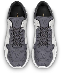 Louis Vuitton Run Away Sneakers 'Putih Monogram Ice & Kelabu Gelap Monogram' 1A8UZJ Lookbook Louis Vuitton Run Away Sneakers 'Putih Monogram Ice & Kelabu Gelap Monogram' 1A8UZJ
