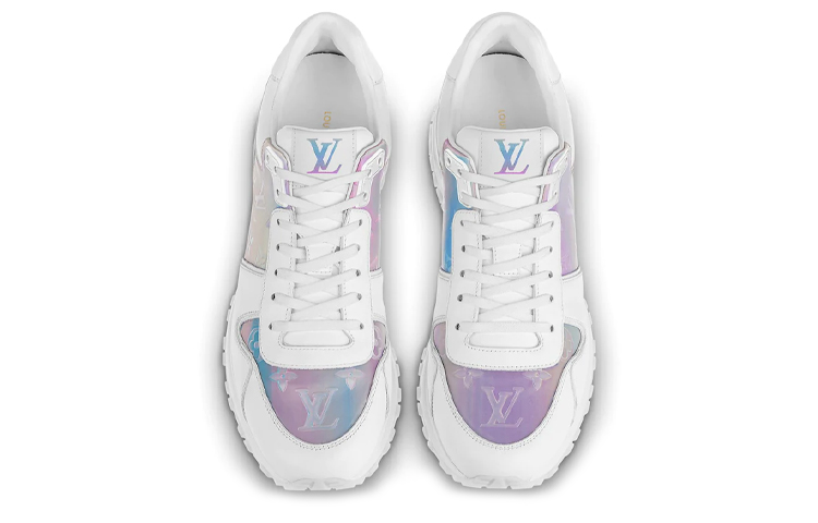 Lookbook Louis Vuitton Run Away Sneakers 'Putih dengan Monogram Lutsinar' 1A7WF7