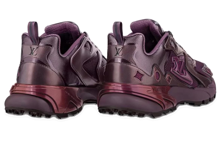 Shop Louis Vuitton Runner Tactic 'Ungu' 1AARKH