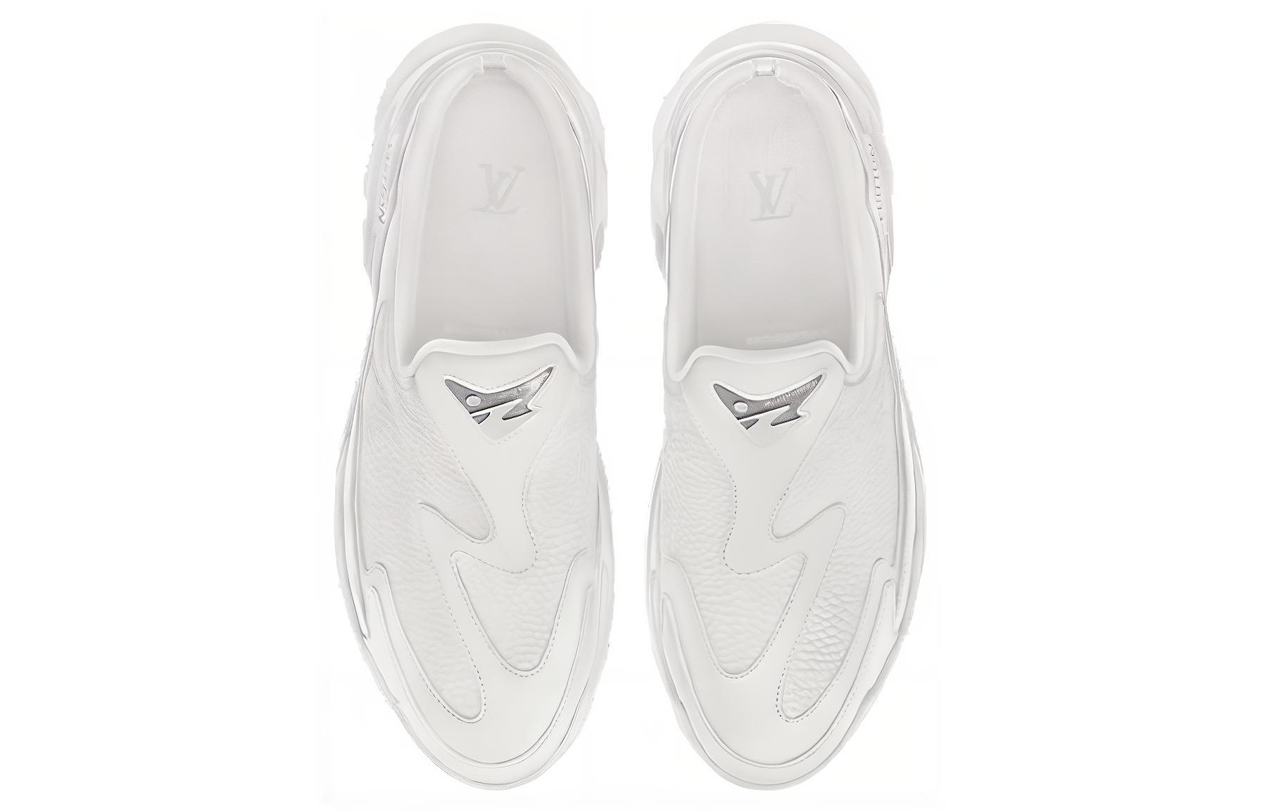 Lookbook Louis Vuitton Sepatu Lari Tactic 'Putih' 1AA2X6