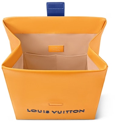 ルイ・ヴィトンのサフラン サンドイッチバッグ
Lookbook ルイ・ヴィトンのサフラン サンドイッチバッグ