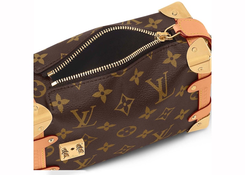 Lookbook 루이비통 모노그램 사이드 트렁크 PM 
