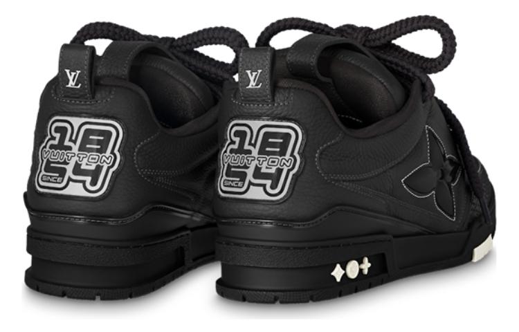 Shop ルイ・ヴィトン スケートスニーカー「オーバーサイズフラワー - ブラック」1ABZ5D 1ABZ5D