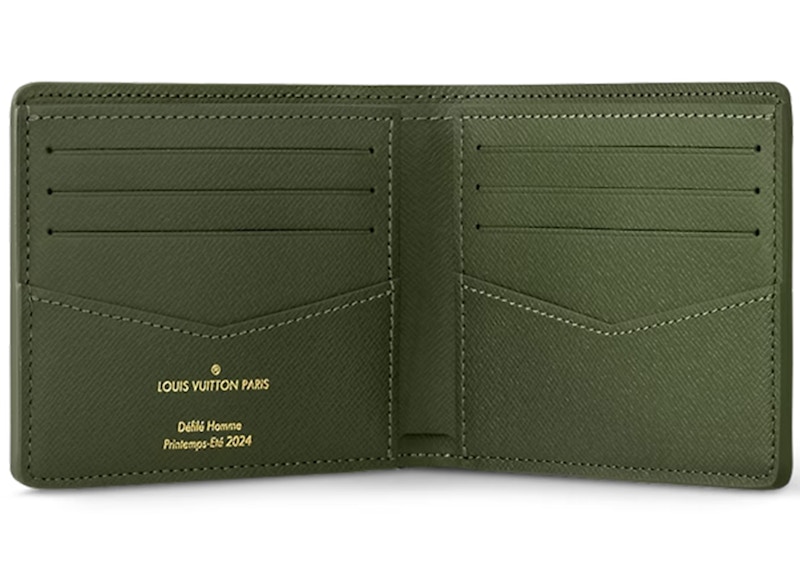 Lookbook Louis Vuitton Slender Wallet Damoflage Hijau Damoflage Damier