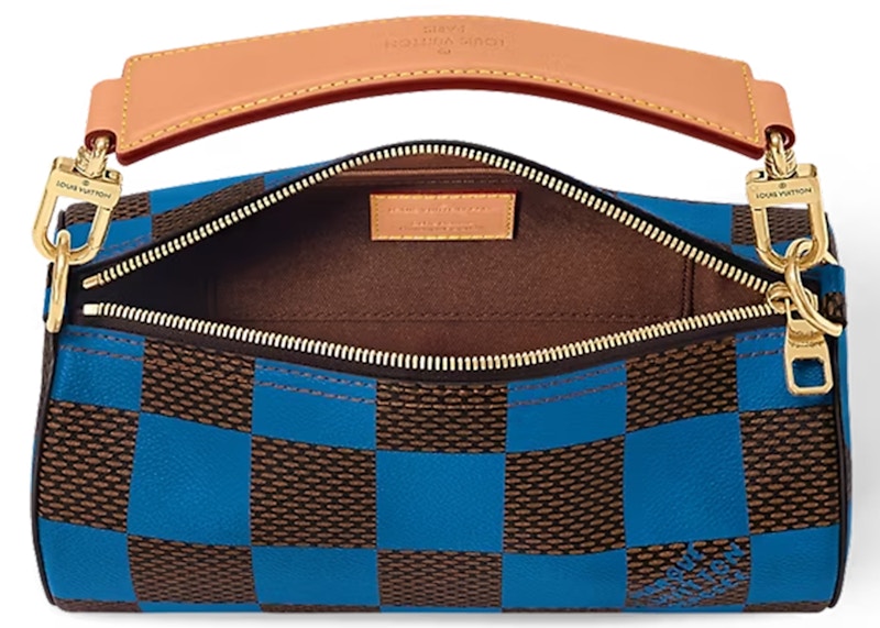 Lookbook 路易威登 PM 波普蓝色达米尔软袋
