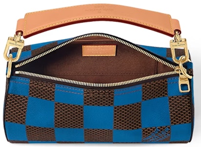 Louis Vuitton Soft Polochon PM Damier Pop Biru Lookbook Louis Vuitton Soft Polochon PM Damier Pop Biru