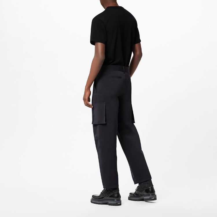Shop Pantalones Cargo Negros Rectos LOUIS VUITTON con Bolsillos Laterales 1A9A2T