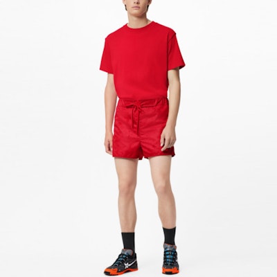 LOUIS VUITTON Pantalones Cortos de Natación Rojos con Bolsillo y Cordón. 1A9GBA Lookbook LOUIS VUITTON Pantalones Cortos de Natación Rojos con Bolsillo y Cordón. 1A9GBA