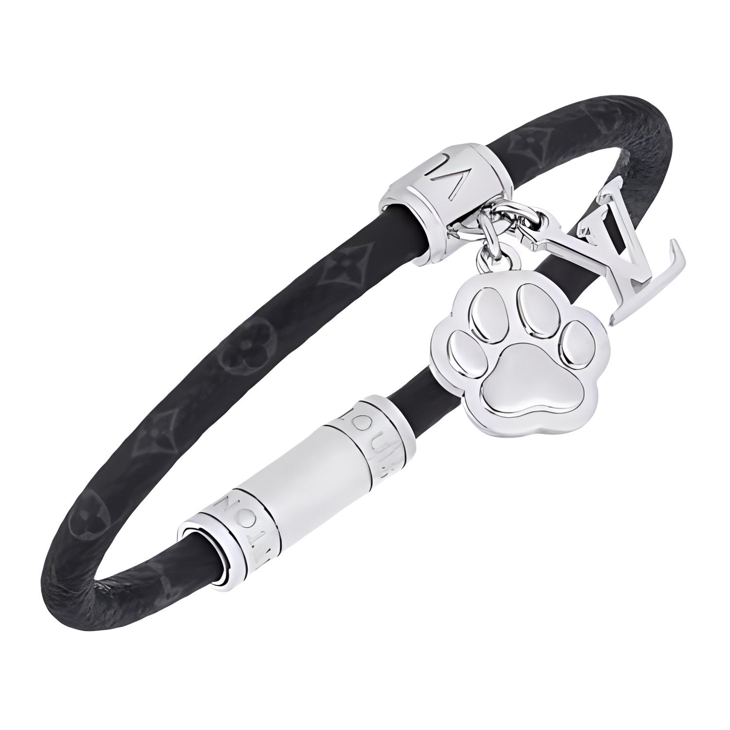 Lookbook LOUIS VUITTON Spring 25 Gelang Kanvas Monogram Hitam Lelaki M8879D