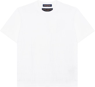 LOUIS VUITTON SS21 Kaos Pria Crewneck Logo 3D Putih. 1A8WW9 Buy LOUIS VUITTON SS21 Kaos Pria Crewneck Logo 3D Putih. 1A8WW9