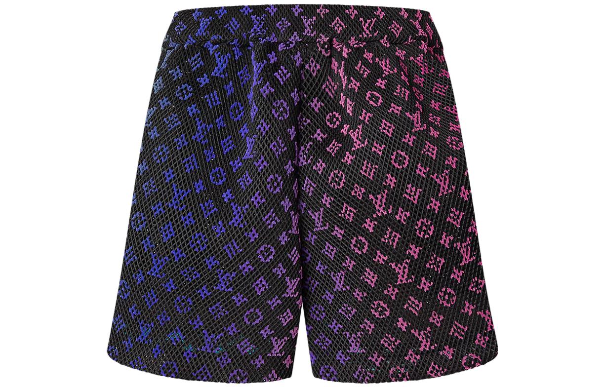 Lookbook LOUIS VUITTON SS22 Celana Pendek Hitam Print Logo Kasual. 1A9V7V