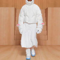 Lookbook LOUIS VUITTON SS22 White Monogram Puffer Jacket. 1A9UHA