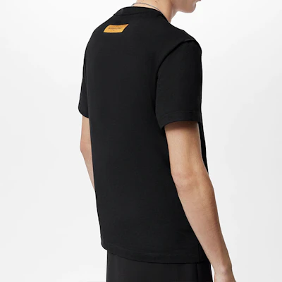 LOUIS VUITTON SS22 男士黑色短袖套頭圓領T恤 1AA4TA Shop LOUIS VUITTON SS22 男士黑色短袖套頭圓領T恤 1AA4TA