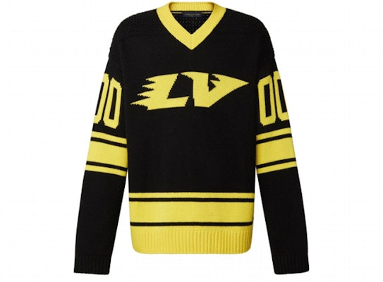 LOUIS VUITTON SS22 Hitam Jacquard Garis Logo V-Neck Sweater. 1A9TAX Lookbook LOUIS VUITTON SS22 Hitam Jacquard Garis Logo V-Neck Sweater. 1A9TAX