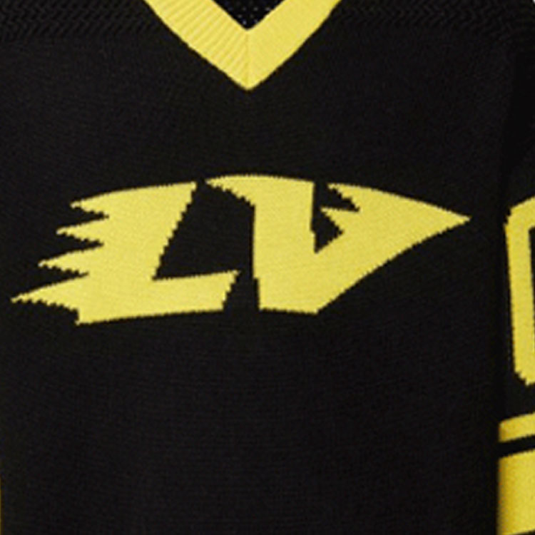 Details for LOUIS VUITTON SS22 Baju Hitam Jacquard Logo Belang Leher V. 1A9TAX