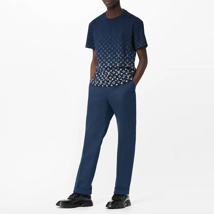 Shop 路易威登 SS22 藍色漸層花紋短袖男士T恤 1A9G6O