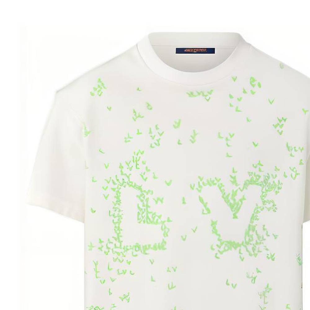 Shop LOUIS VUITTON SS22 Embroidered Logo Spread Crewneck White T-Shirt Mens. 1AA808