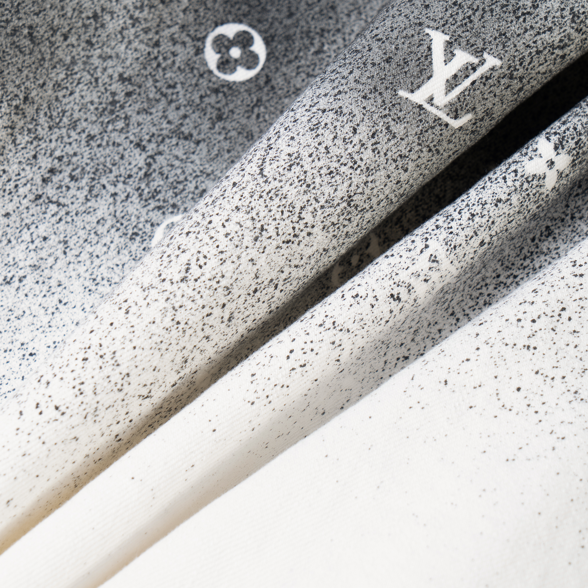 Cheap Camisa de Manga Larga Hombre LOUIS VUITTON SS22 Gris Degradado Estrella Denim. 1A96LE