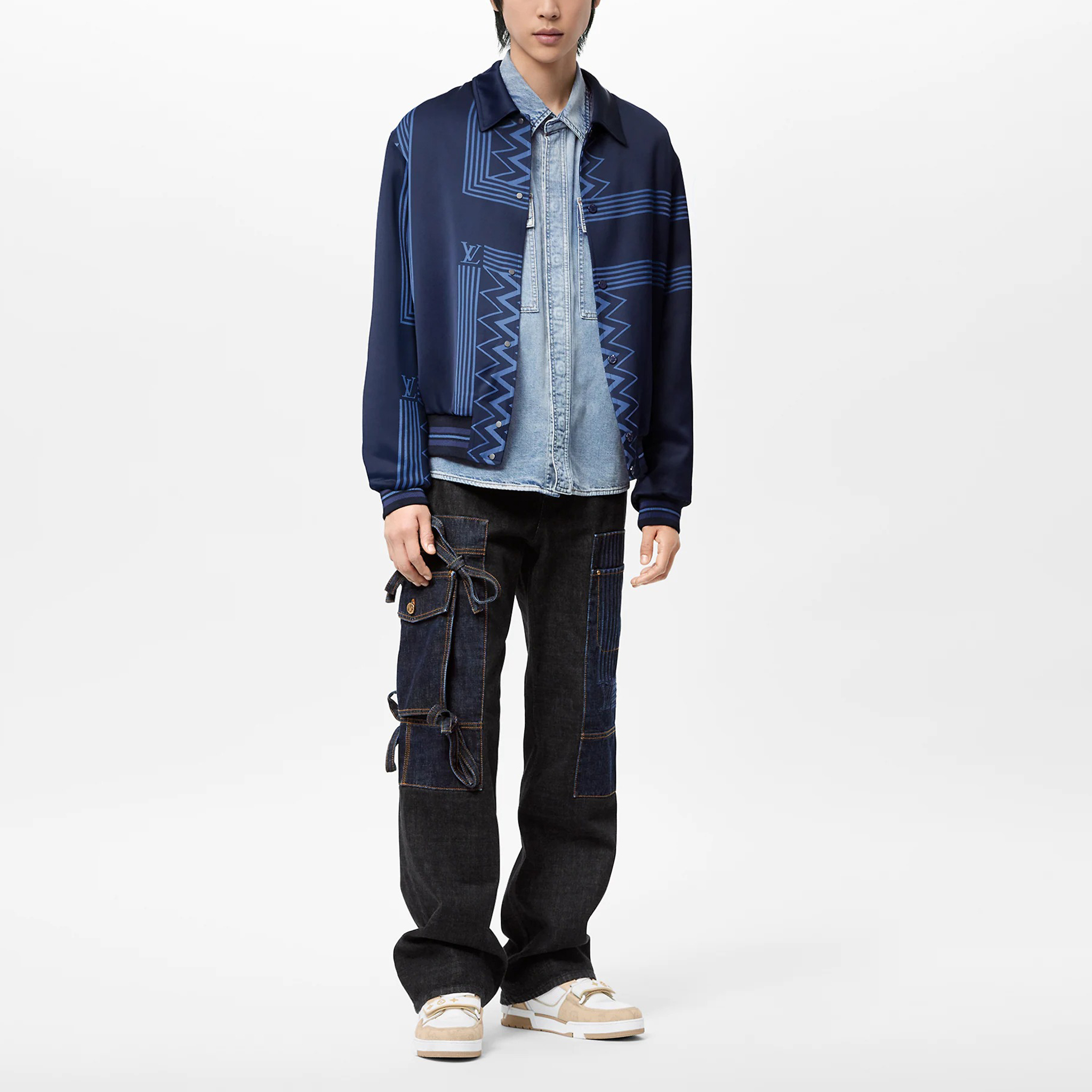 Lookbook ルイヴィトン SS22 カラコルム ストライプ シングルブレスト パイロットジャケット ブルー メンズ 1AA7B1