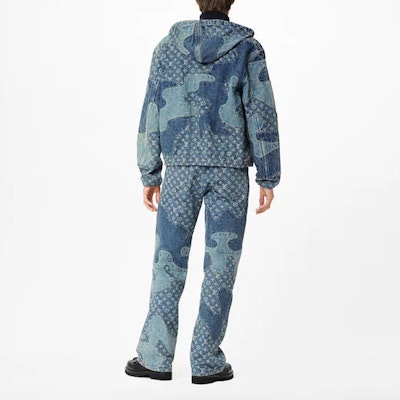 LOUIS VUITTON SS22 Monogram Denim Jacket Blue Distressed Patchwork Design 1A9K6B Purchase LOUIS VUITTON SS22 Monogram Denim Jacket Blue Distressed Patchwork Design 1A9K6B