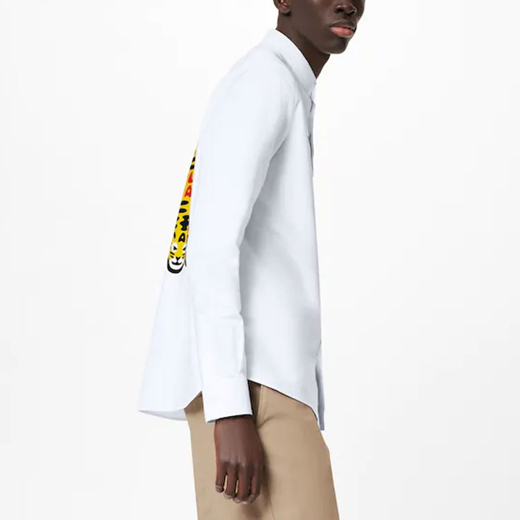 Sizing Camiseta de Manga Larga LOUIS VUITTON SS22 con Estampado de Tigre Blanco. 1A9GFN