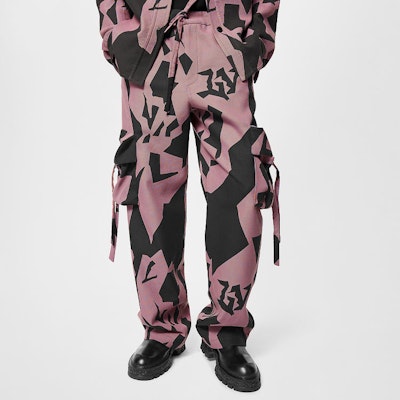 Pantalones Cargo Rosa de Tiro Alto con Múltiples Bolsillos LOUIS VUITTON SS23. 1AATC5 Purchase Pantalones Cargo Rosa de Tiro Alto con Múltiples Bolsillos LOUIS VUITTON SS23. 1AATC5