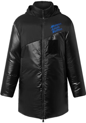 Louis Vuitton SS23 Black Letter Logo Print Hooded Down Jacket. 1AAUVA Buy Louis Vuitton SS23 Black Letter Logo Print Hooded Down Jacket. 1AAUVA