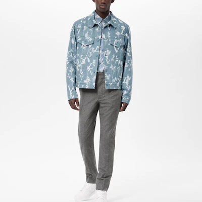 ルイ・ヴィトン SS23 フローラルモノグラム デニムジャケット シングルブレスト ブルー 1AA5I1 Lookbook ルイ・ヴィトン SS23 フローラルモノグラム デニムジャケット シングルブレスト ブルー 1AA5I1