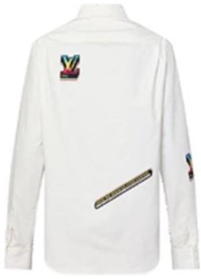 Camisa LOUIS VUITTON SS23 Jazz Print Manga Larga con Cremallera Blanca 1AAU6V Lookbook Camisa LOUIS VUITTON SS23 Jazz Print Manga Larga con Cremallera Blanca 1AAU6V