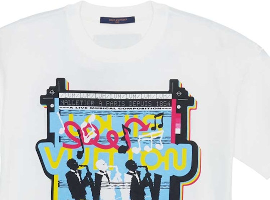 LOUIS VUITTON SS23 Logo Print Short-Sleeve T-Shirt White - Fashion Tee. 1AATZG Shop LOUIS VUITTON SS23 Logo Print Short-Sleeve T-Shirt White - Fashion Tee. 1AATZG