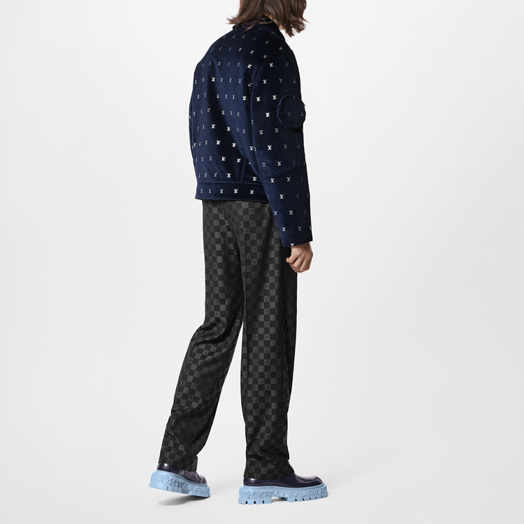 LOUIS VUITTON SS23 Navy Logo Print Zip-Up Jacket for Men 1AATJQ 圖 4