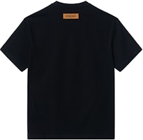 LOUIS VUITTON SS24 Baju-T Hitam Bersulam Manik Huruf Crewneck 1AFJFI Lookbook LOUIS VUITTON SS24 Baju-T Hitam Bersulam Manik Huruf Crewneck 1AFJFI