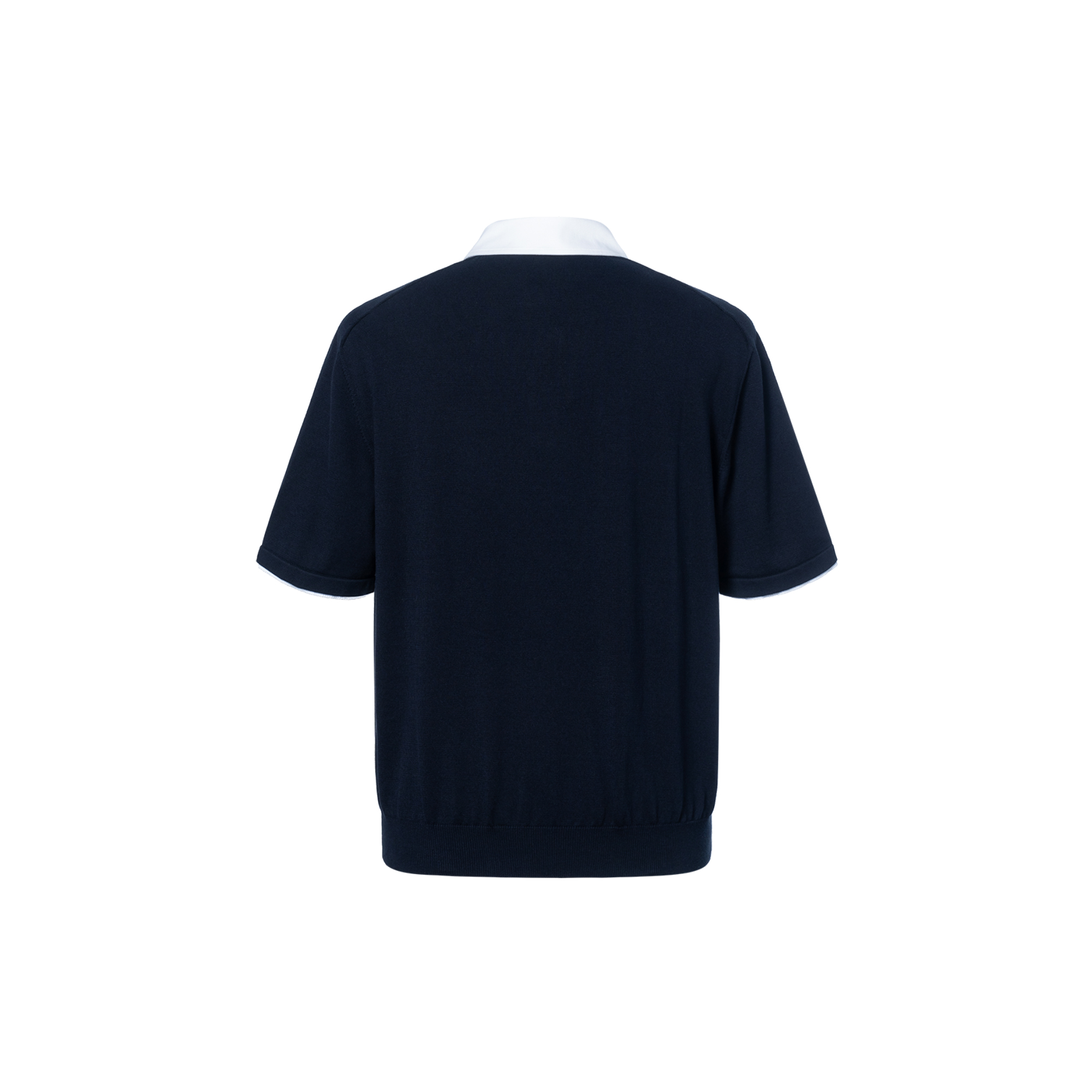 Lookbook LOUIS VUITTON SS24  Navy Polo Shirt with Embroidered Logo Buttons. 1AFQQJ