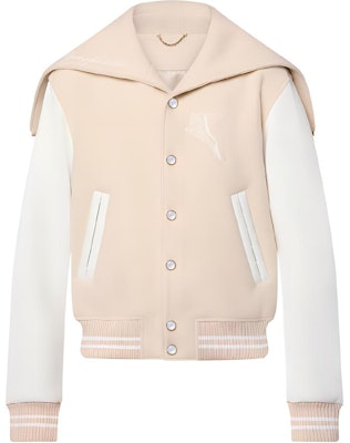 Chaqueta Beige con Capucha y Manga Larga Louis Vuitton SS24 Hombre. 1AFQM5 Lookbook Chaqueta Beige con Capucha y Manga Larga Louis Vuitton SS24 Hombre. 1AFQM5