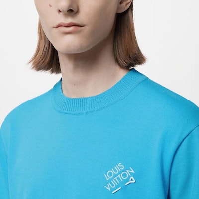 路易威登SS24蓝色徽标刺绣圆领休闲T恤 1ABIXT Sizing 路易威登SS24蓝色徽标刺绣圆领休闲T恤 1ABIXT