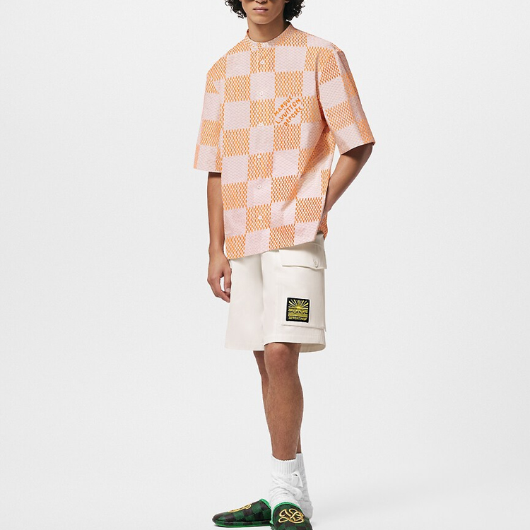Lookbook LOUIS VUITTON SS24 Checkered Print Short Sleeve Shirt Orange (). 1AFJCG