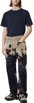 LOUIS VUITTON SS24 Faded Sunset Cloud Loose Fit Jeans Men Multicolor 1AFACI Lookbook LOUIS VUITTON SS24 Faded Sunset Cloud Loose Fit Jeans Men Multicolor 1AFACI