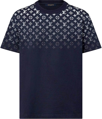 LOUIS VUITTON SS24 Kaos Crewneck Biru Navy Logo Gradient. 1AFQB4 Order LOUIS VUITTON SS24 Kaos Crewneck Biru Navy Logo Gradient. 1AFQB4