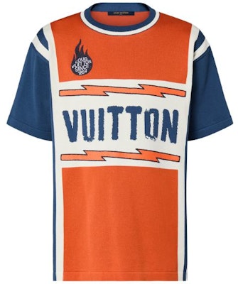 LOUIS VUITTON SS24 Kaos Logo Jacquard Lengan Pendek Pria Multicolor 1AFANQ Order LOUIS VUITTON SS24 Kaos Logo Jacquard Lengan Pendek Pria Multicolor 1AFANQ