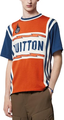 LOUIS VUITTON SS24 Kaos Logo Jacquard Lengan Pendek Pria Multicolor 1AFANQ Lookbook LOUIS VUITTON SS24 Kaos Logo Jacquard Lengan Pendek Pria Multicolor 1AFANQ