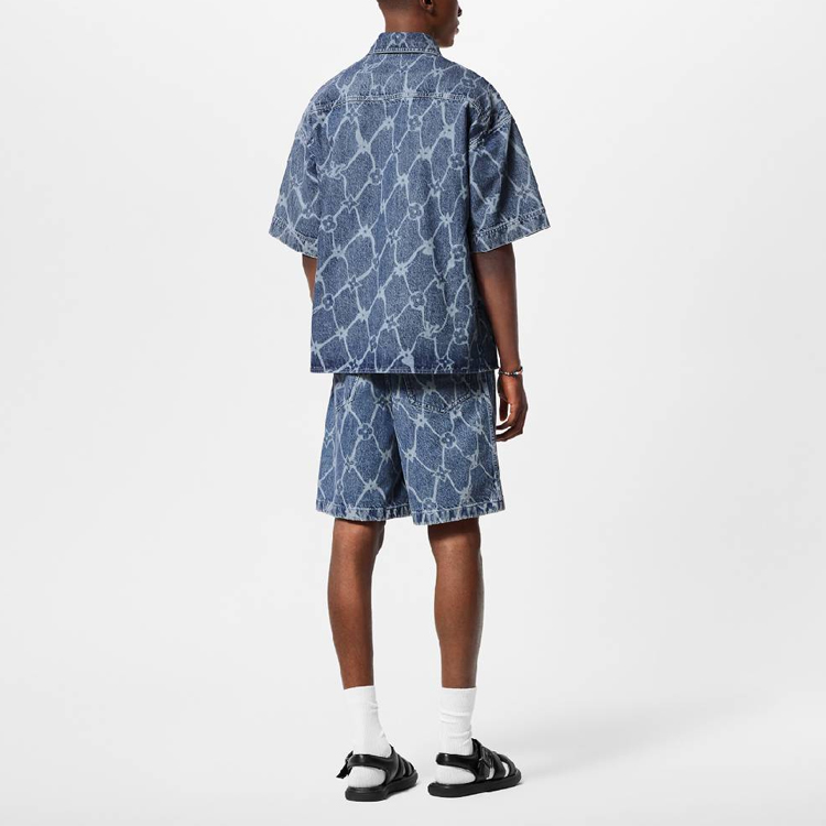 Shop 路易威登 SS24 藍色Logo印花牛仔短袖襯衫 - 時尚款式。 1AFQZ0