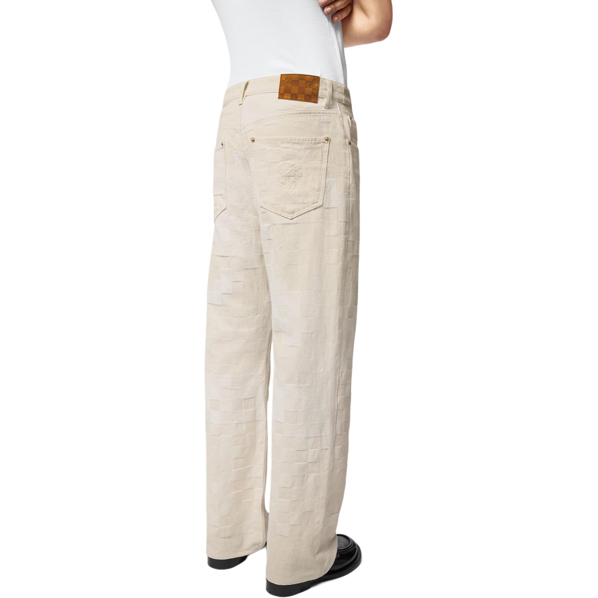 Lookbook 루이 비통 SS24 미드 라이즈 스트레이트 자카드 체크 진 베이지 남성용. 1AFQGH